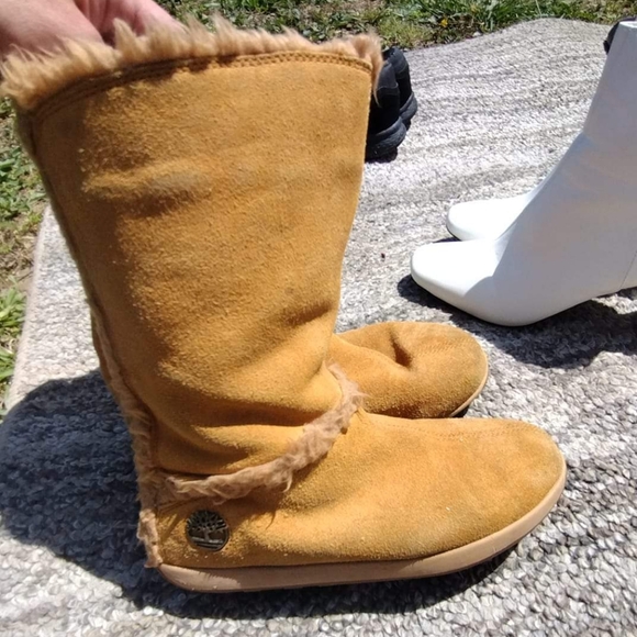 Ladies Timberland Boots - Picture 1 of 1